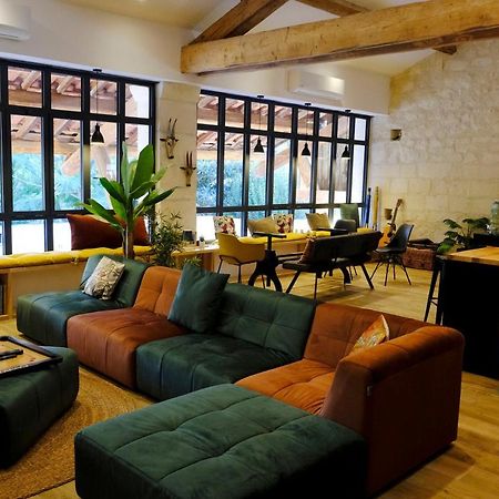 Le Loft De La Grange Bed & Breakfast Arles Dış mekan fotoğraf