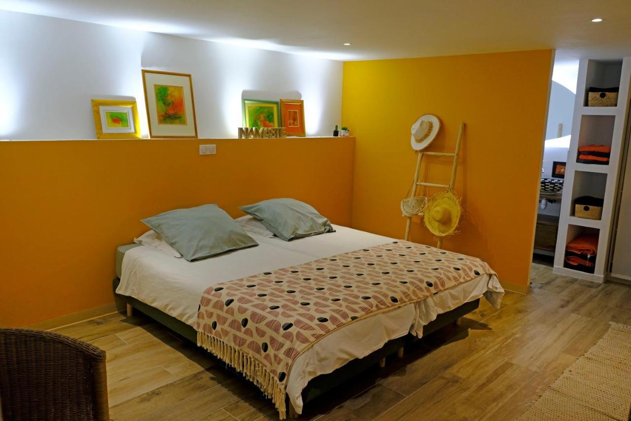 Le Loft De La Grange Bed & Breakfast Arles Dış mekan fotoğraf